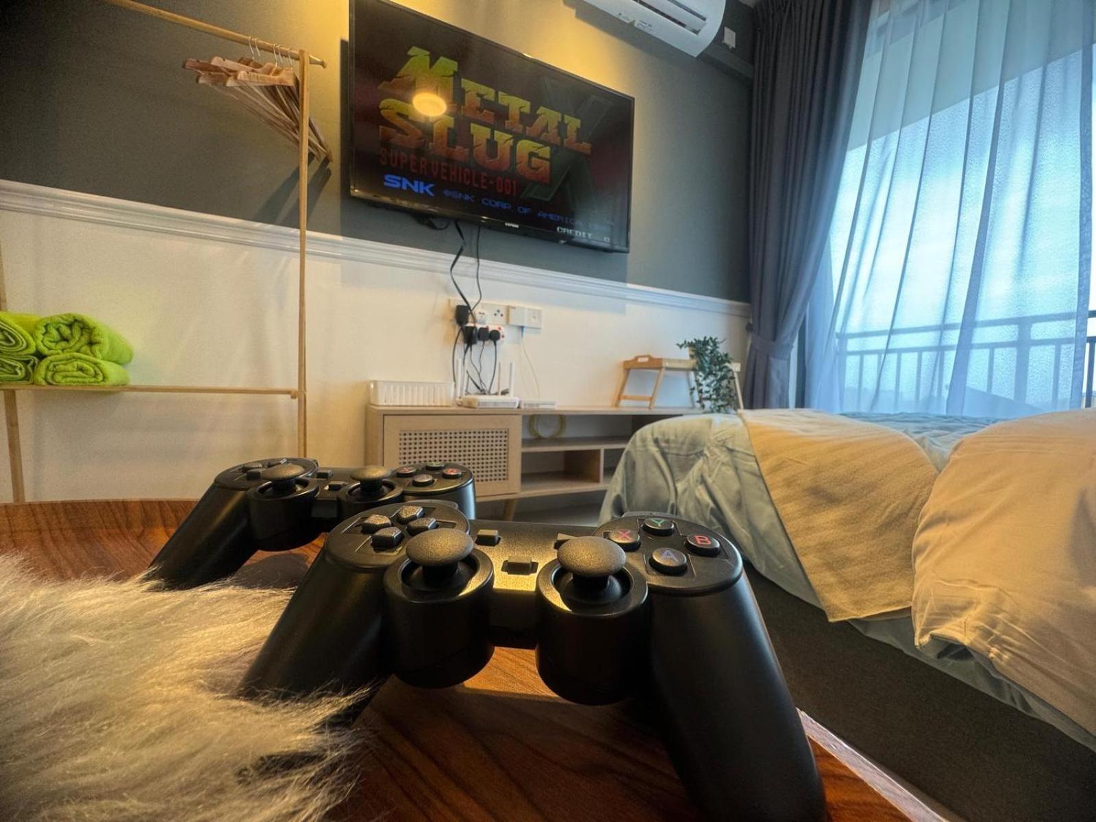Park 2br 1 Stylish 6pax At Paradigm And Sutera Apartemen